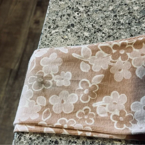 Grayson Collective GIRLS Sleeveless Top and Floral Leggings Set - Size 5T ⭐🌼 - Picture 10 of 11